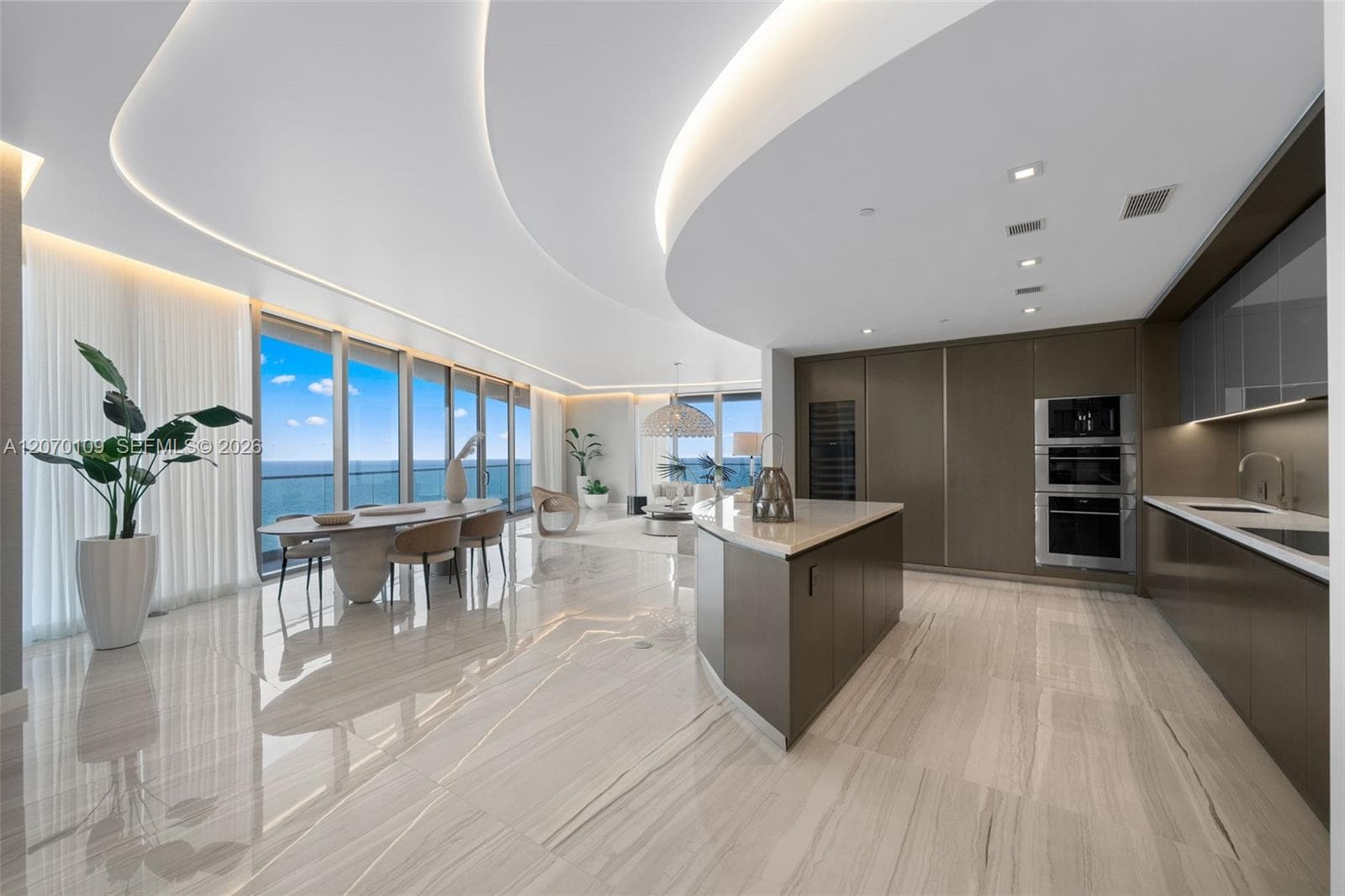 18975 Collins Ave # 600, Sunny Isles Beach, FL 33160 photo 5