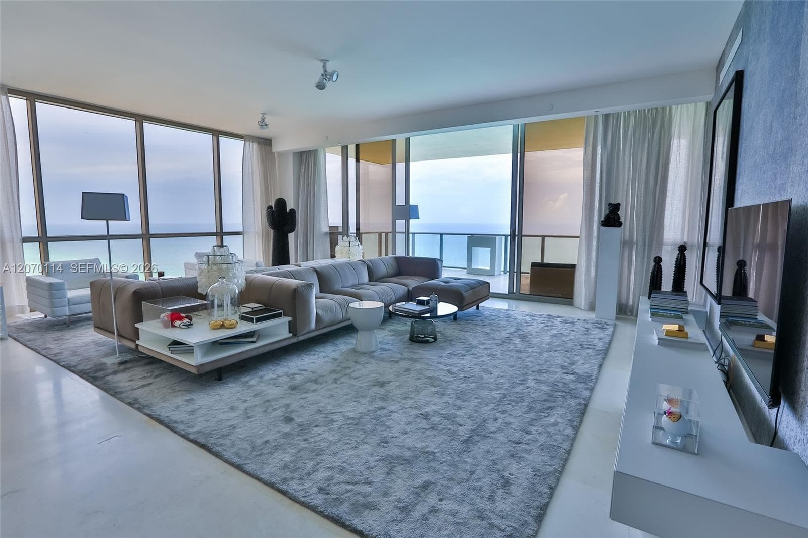 17749 Collins Ave # 3101, Sunny Isles Beach, FL 33160 photo 4