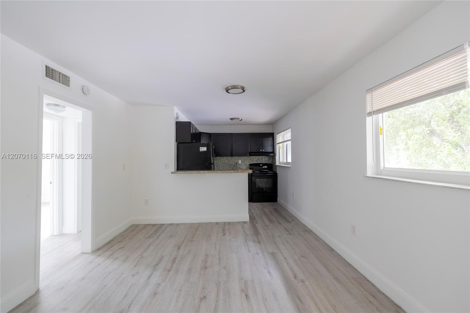 1091 SW 4th St # 2, Miami, FL 33130 photo 3