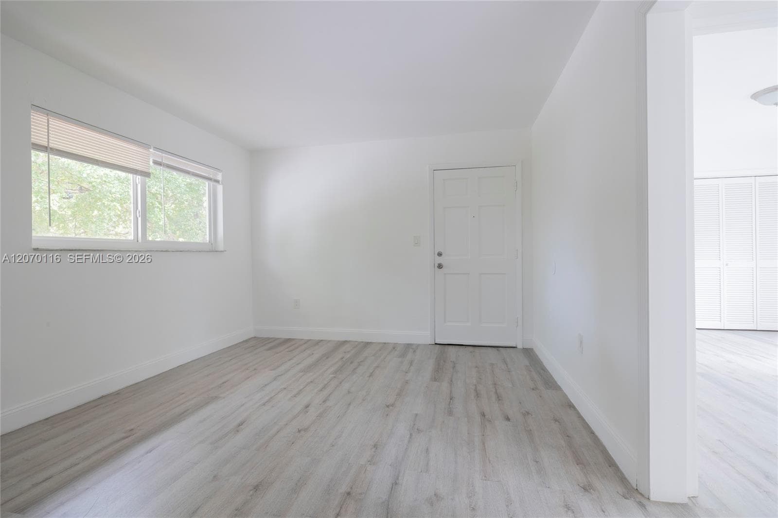 1091 SW 4th St # 2, Miami, FL 33130 photo 4