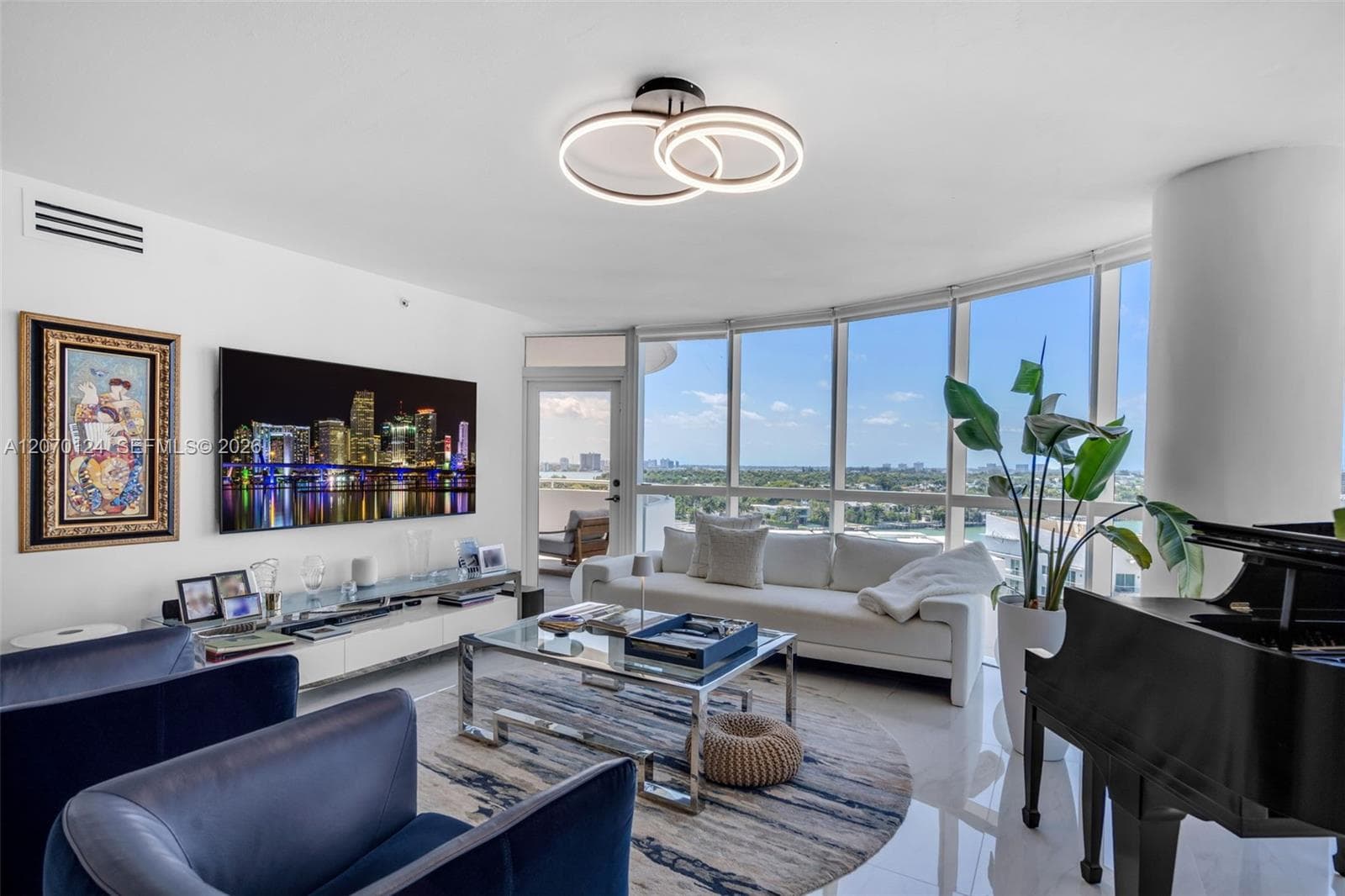 6301 Collins Ave # 1207, Miami Beach, FL 33141 photo 2