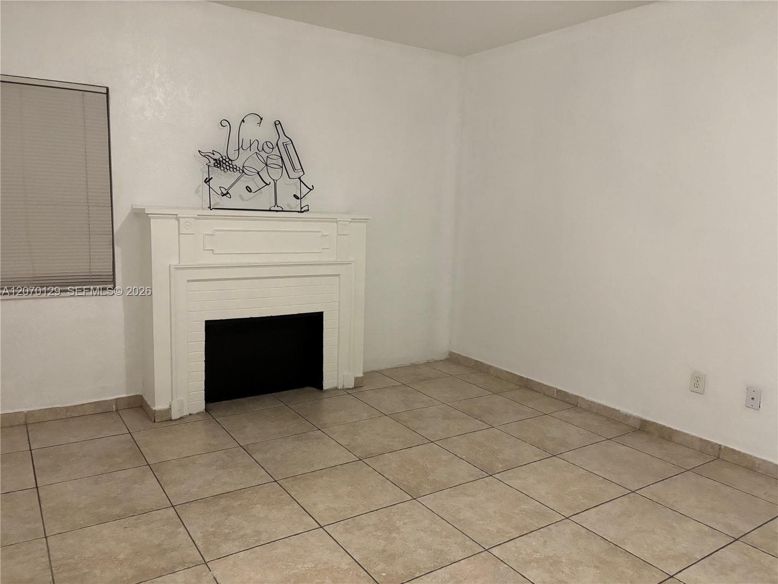2059 SW 7th St # 0, Miami, FL 33135 photo 2