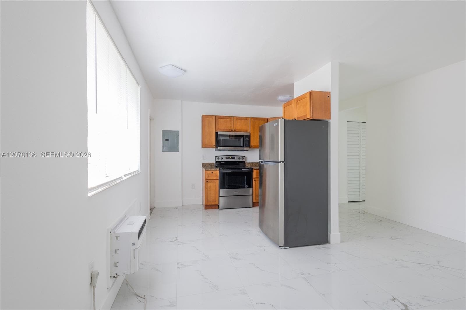 979 SW 10th St # 2, Miami, FL 33130 photo 4