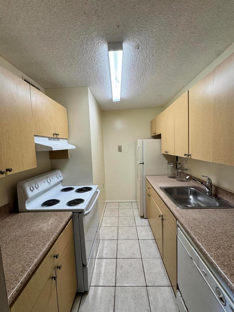 1167 Benoist Farms Road, West Palm Beach, FL 33411 photo 4