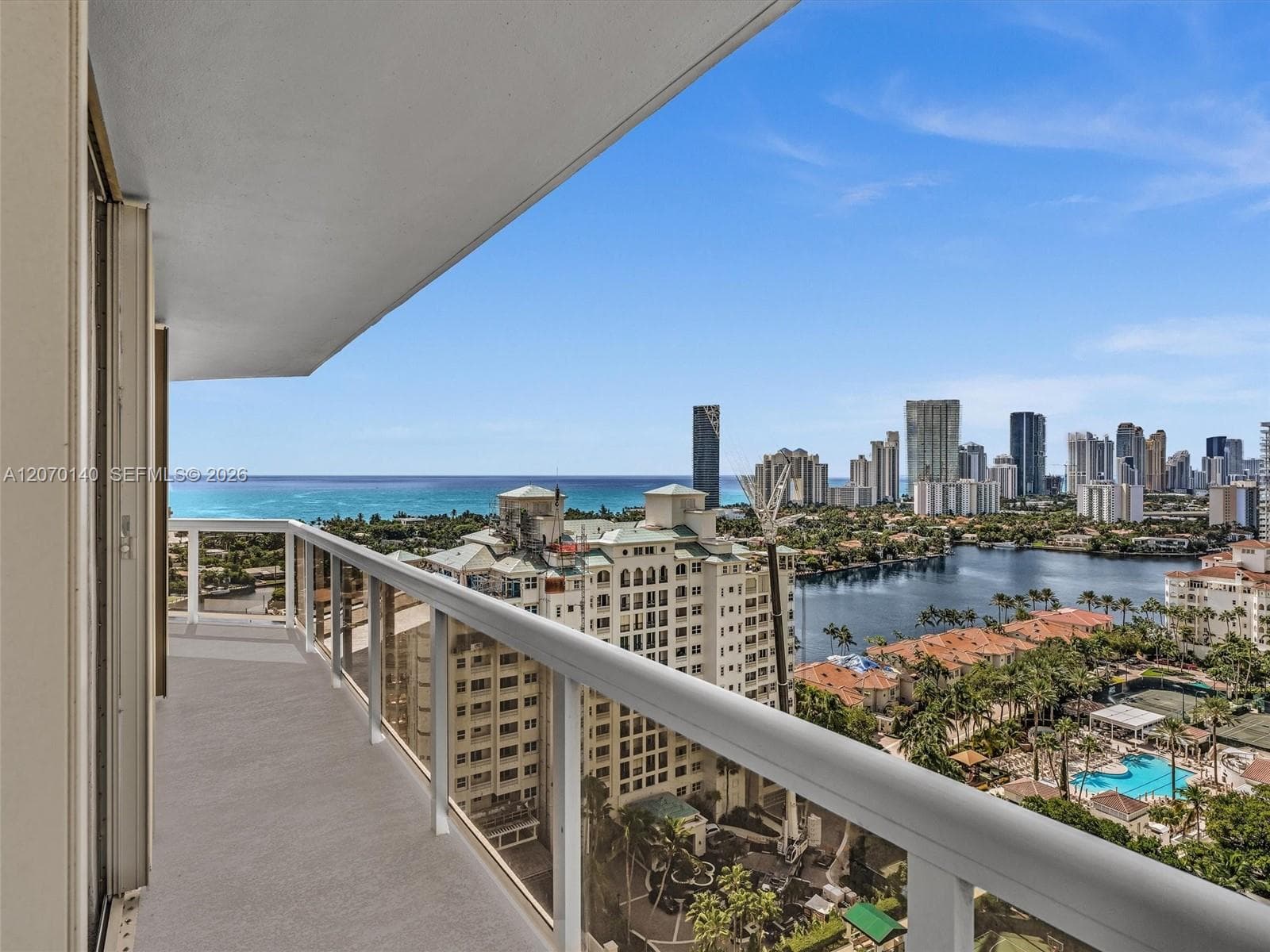 20185 E Country Club Dr # 2101, Aventura, FL 33180 photo 4