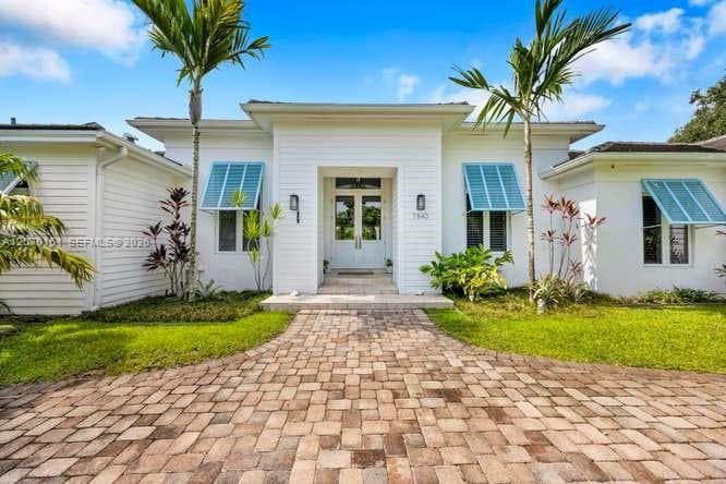 7840 SW 133rd Ter, Pinecrest, FL 33156 photo 2