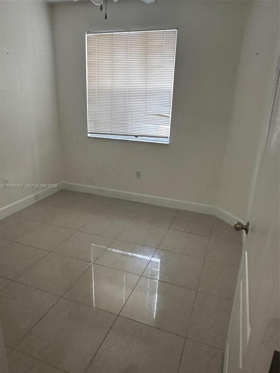 2551 SE 16th Ter # 103, Homestead, FL 33035 photo 3