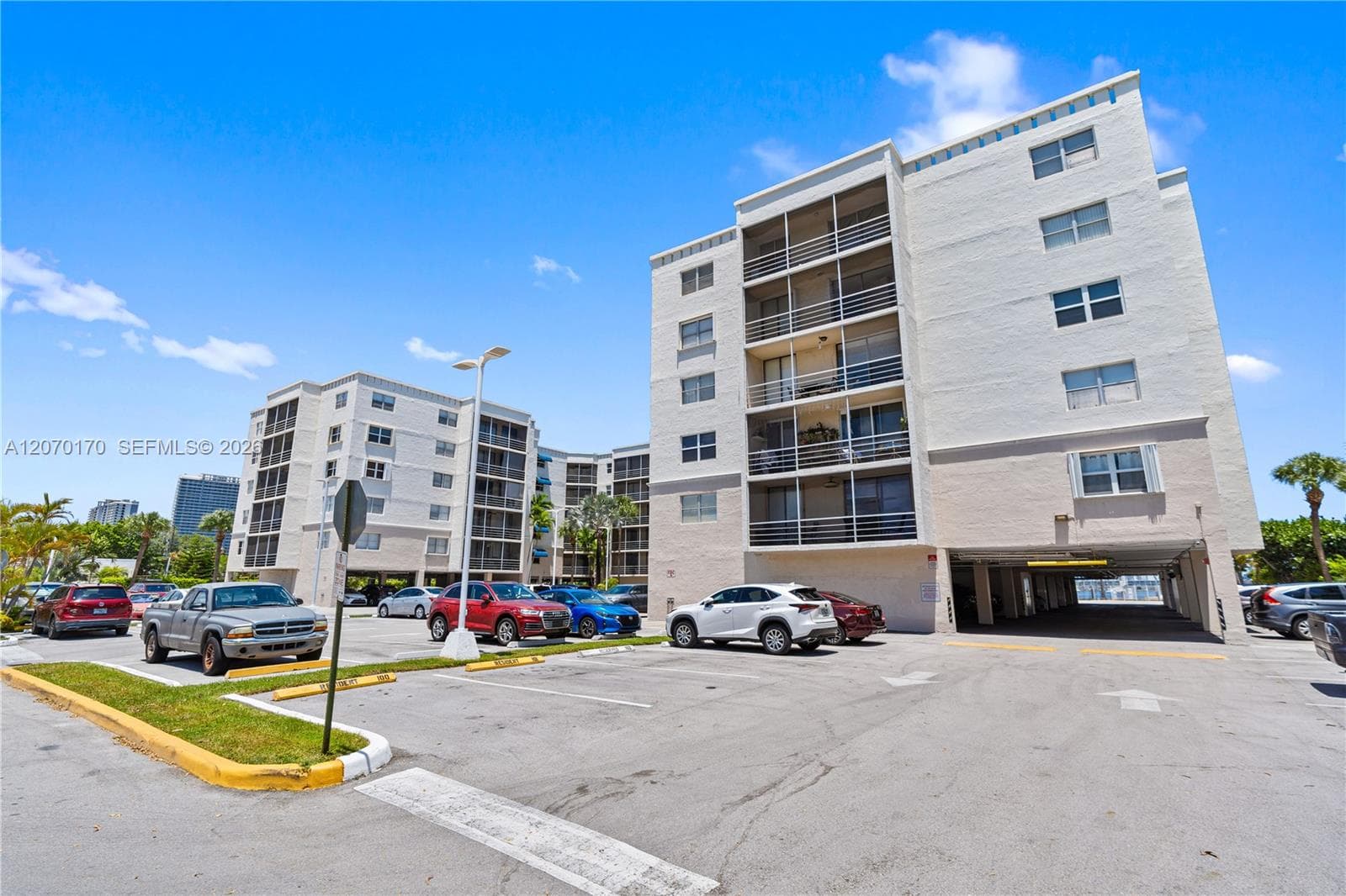 2821 N Miami Beach Blvd # 4F, North Miami Beach, FL 33160 photo 5