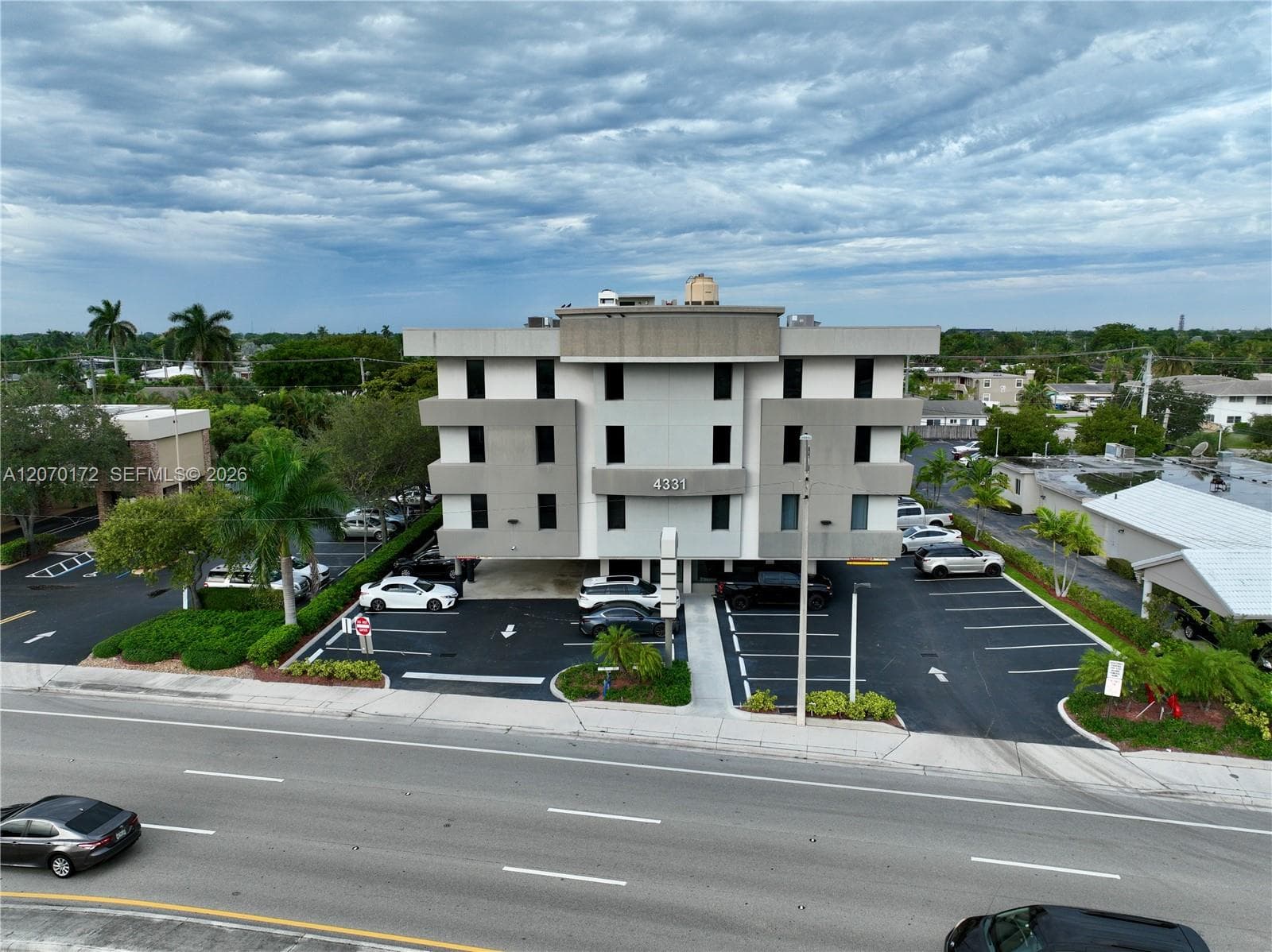 4331 N Federal Hwy, Oakland Park, FL 33308 photo 4
