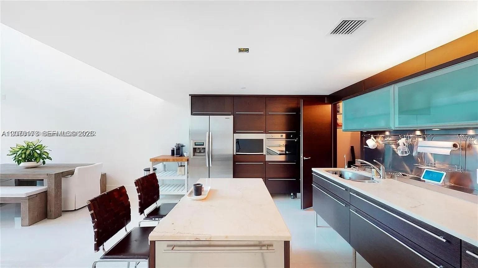 6000 Collins Ave # 124, Miami Beach, FL 33140 photo 4