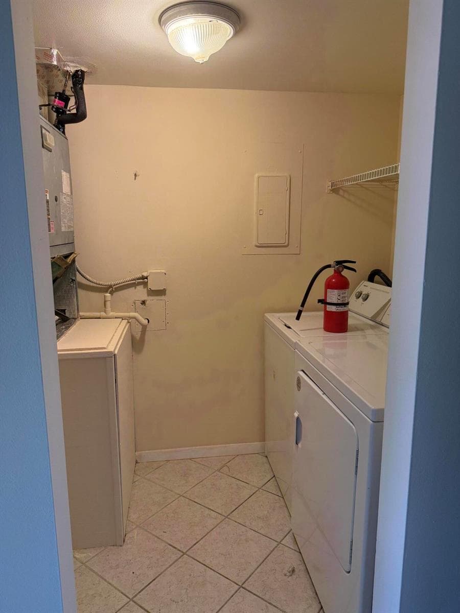 211 PINE HOV Circle # A-2, FL 33463 photo 5