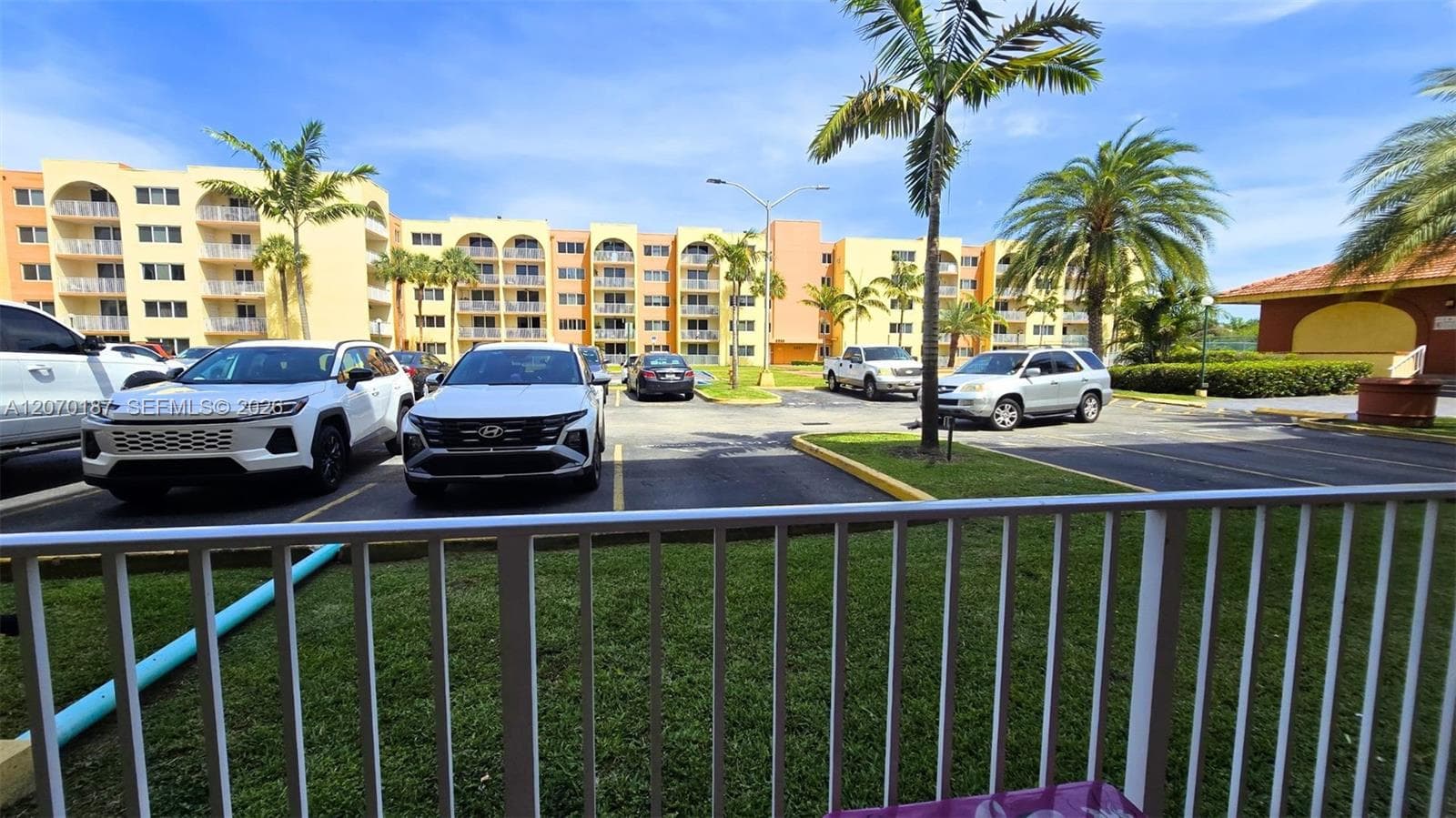6990 NW 186th St # 4-111, Hialeah, FL 33015