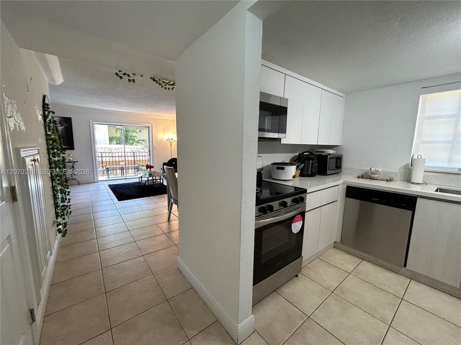 8500 SW 109th Ave # 6-220, Miami, FL 33173 photo 5