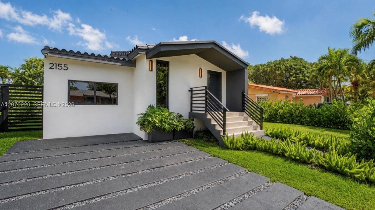 2155 SW 25th Ter, Miami, FL 33133 photo 5