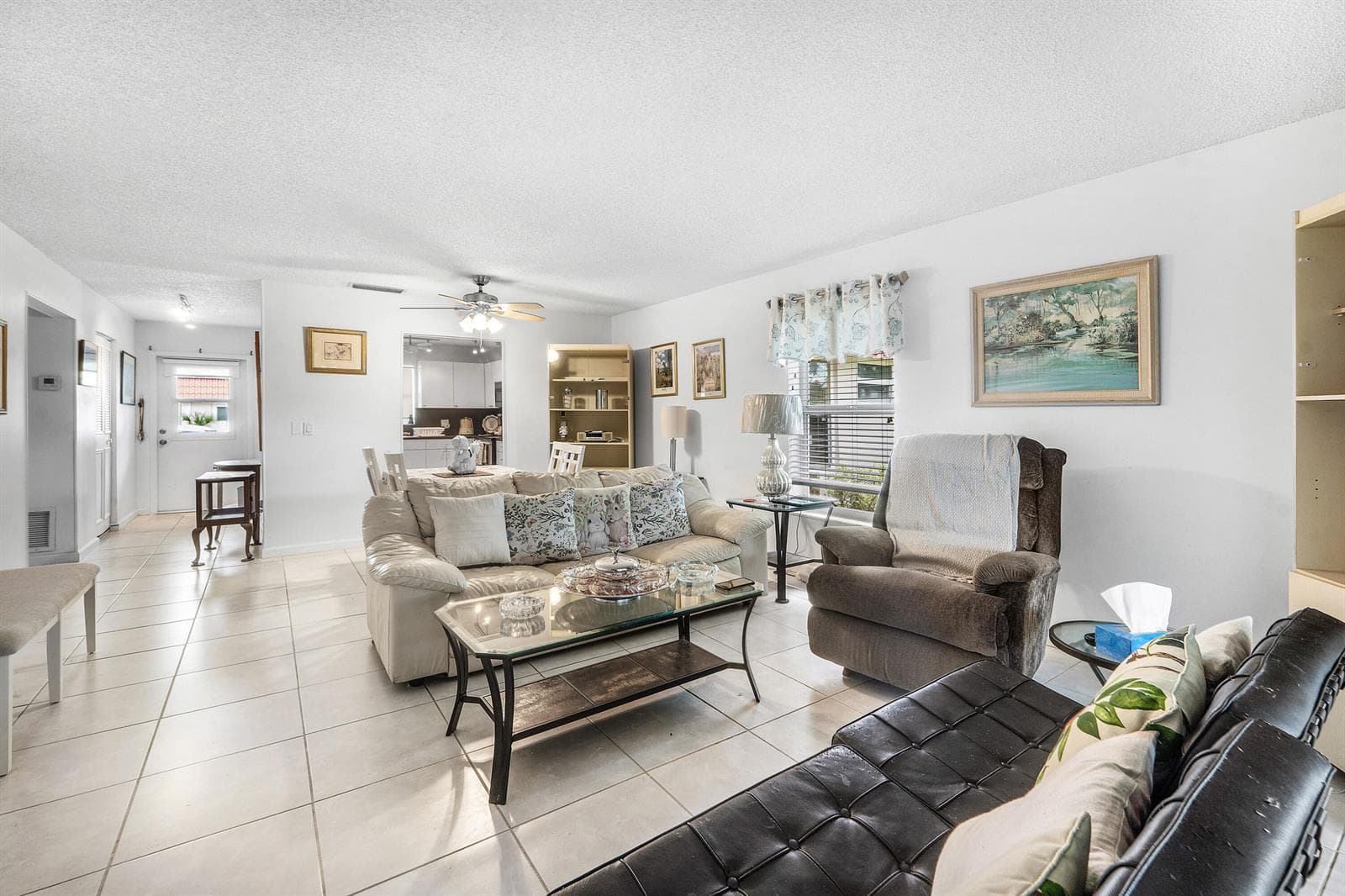687 MARLBORO Oval # A, Lake Worth, FL 33467 photo 5