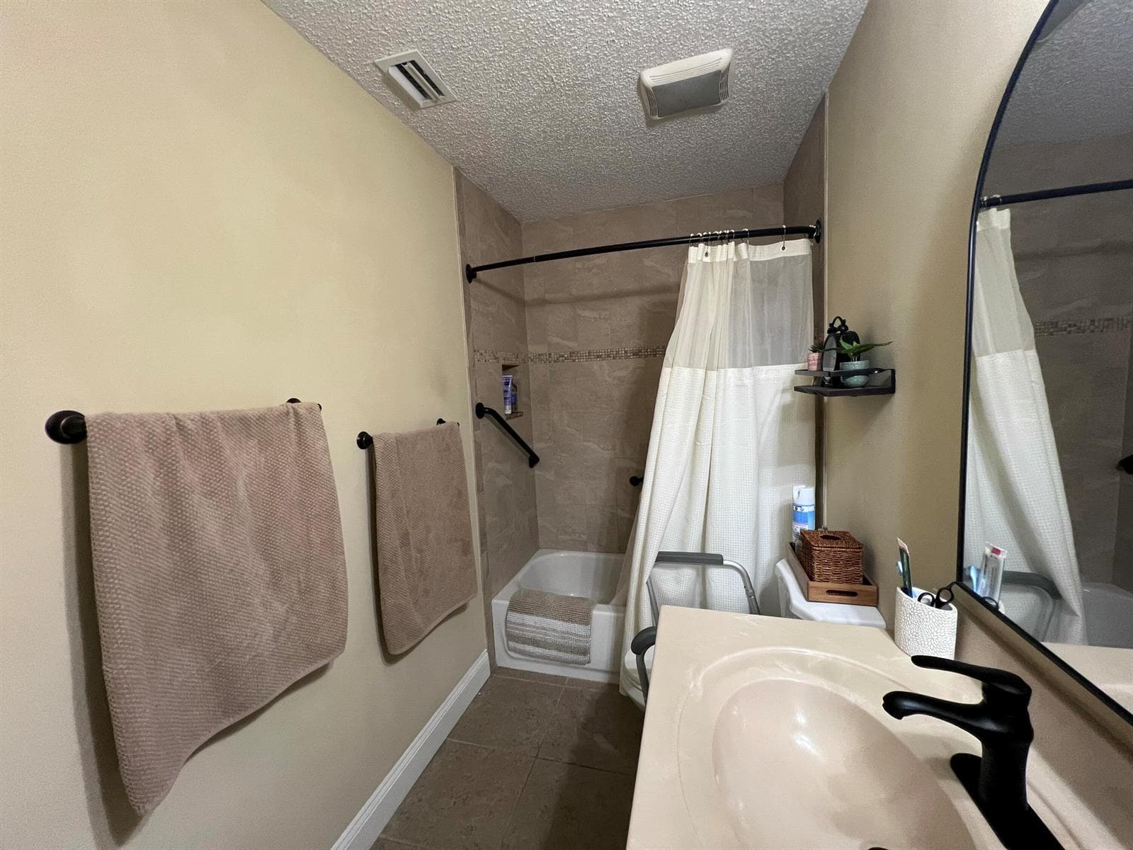 8435 NW 10TH Street # B50, Plantation, FL 33322 photo 5