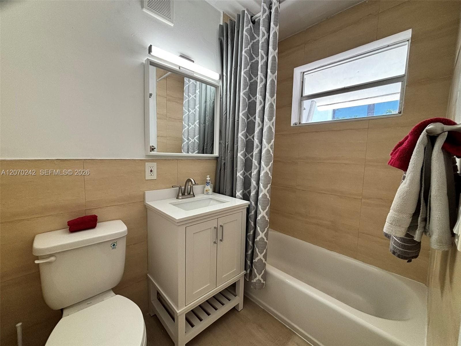 2980 SW 25th St # 1, Miami, FL 33133 photo 3