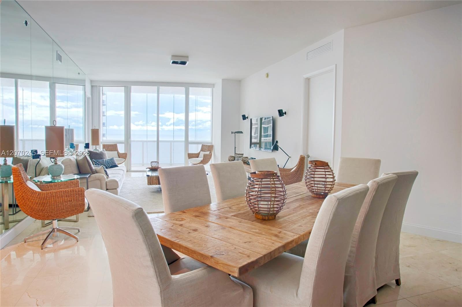 15811 Collins Ave # 2303, Sunny Isles Beach, FL 33160