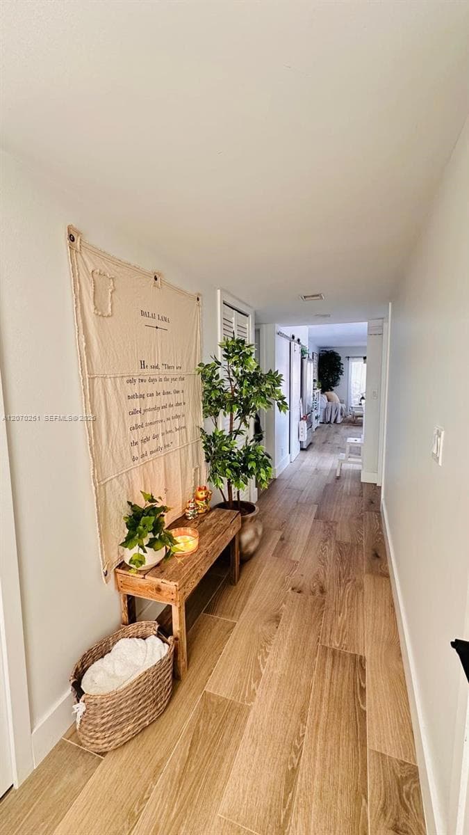 223 Lakeview Dr # 204, Weston, FL 33326
