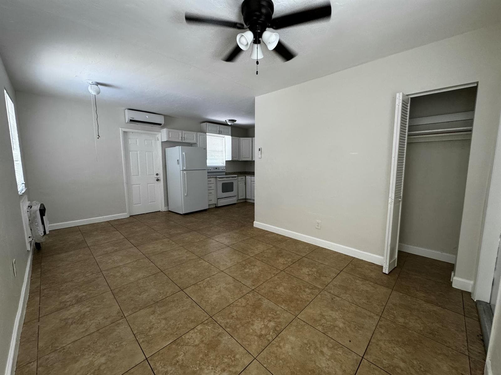 1681 NE 51ST Court, Pompano Beach, FL 33064 photo 3