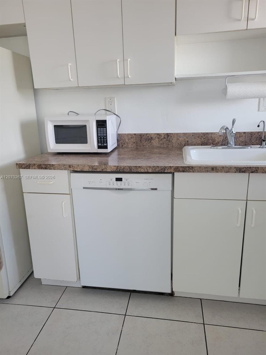 7620 Carlyle Ave # 604, Miami Beach, FL 33141 photo 5