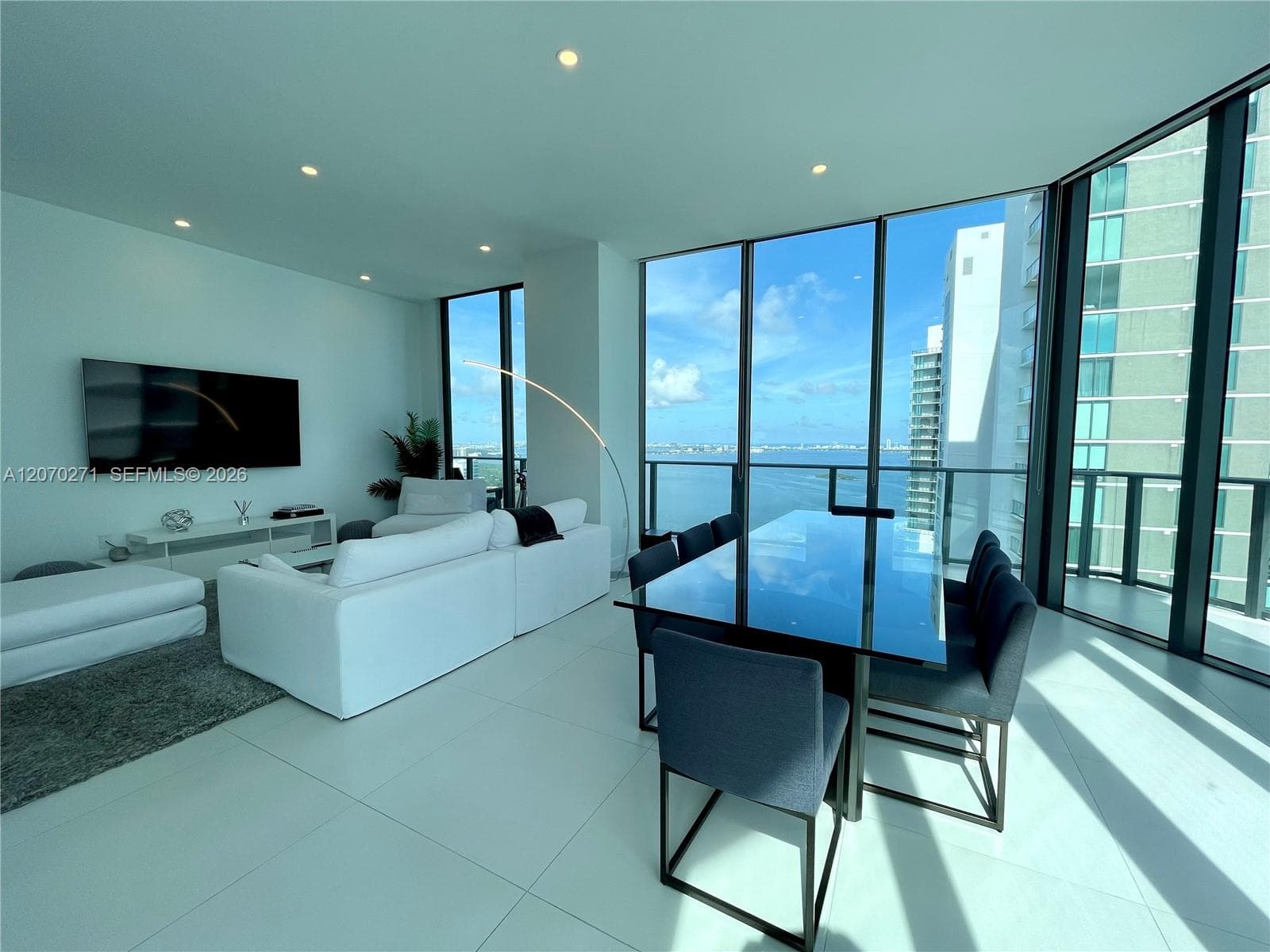 501 NE 31st St # PH4403, Miami, FL 33137 photo 2