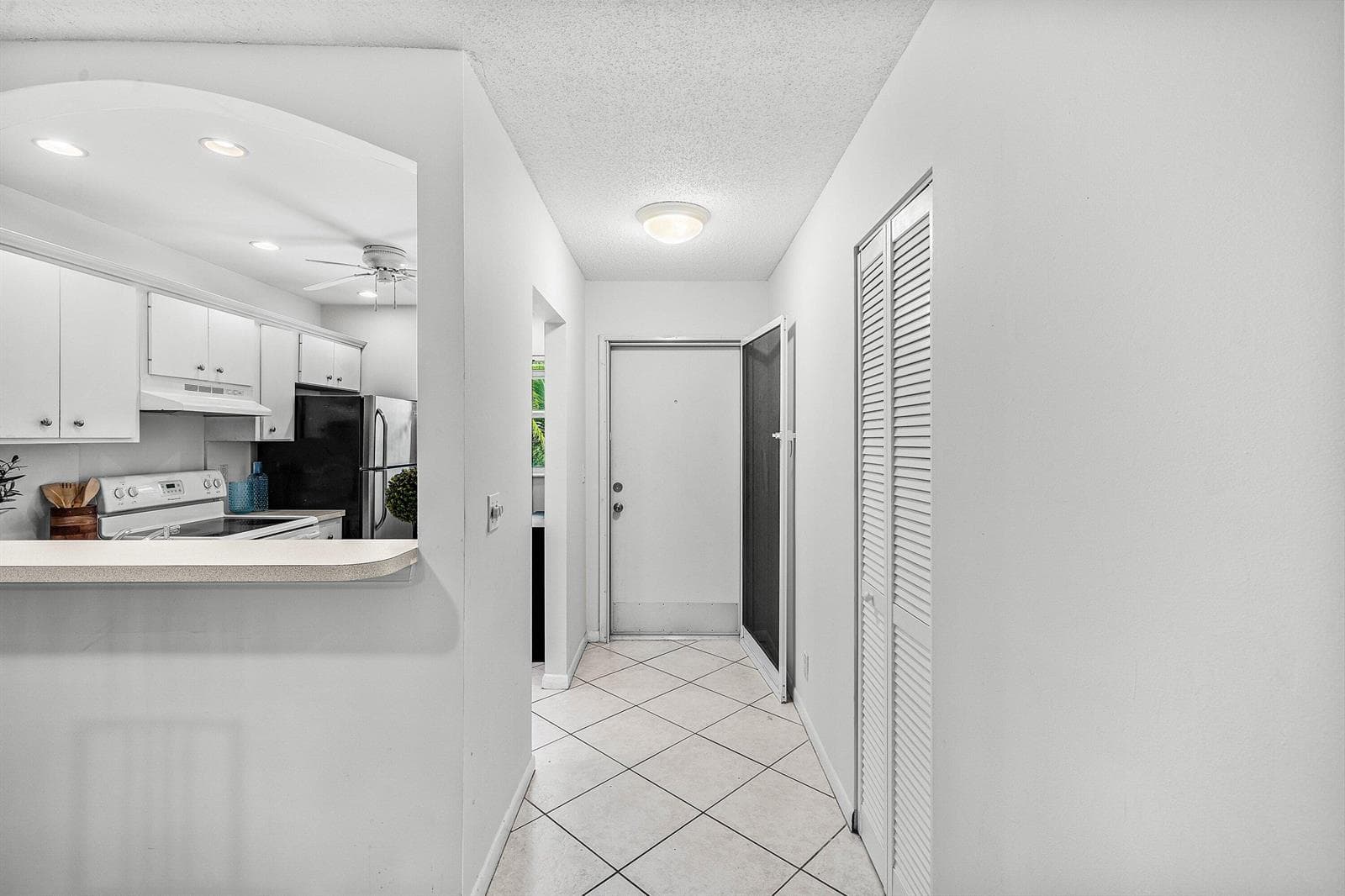 207 Tropic Isle Drive # 208, Delray Beach, FL 33483 photo 4