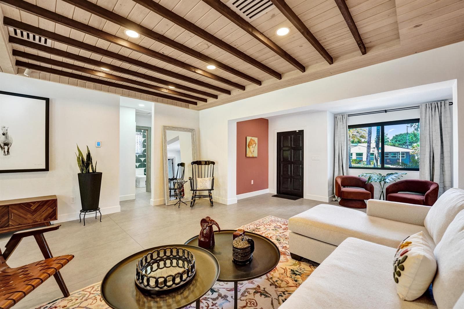 1424 NE 16TH Avenue, Fort Lauderdale, FL 33304 photo 2