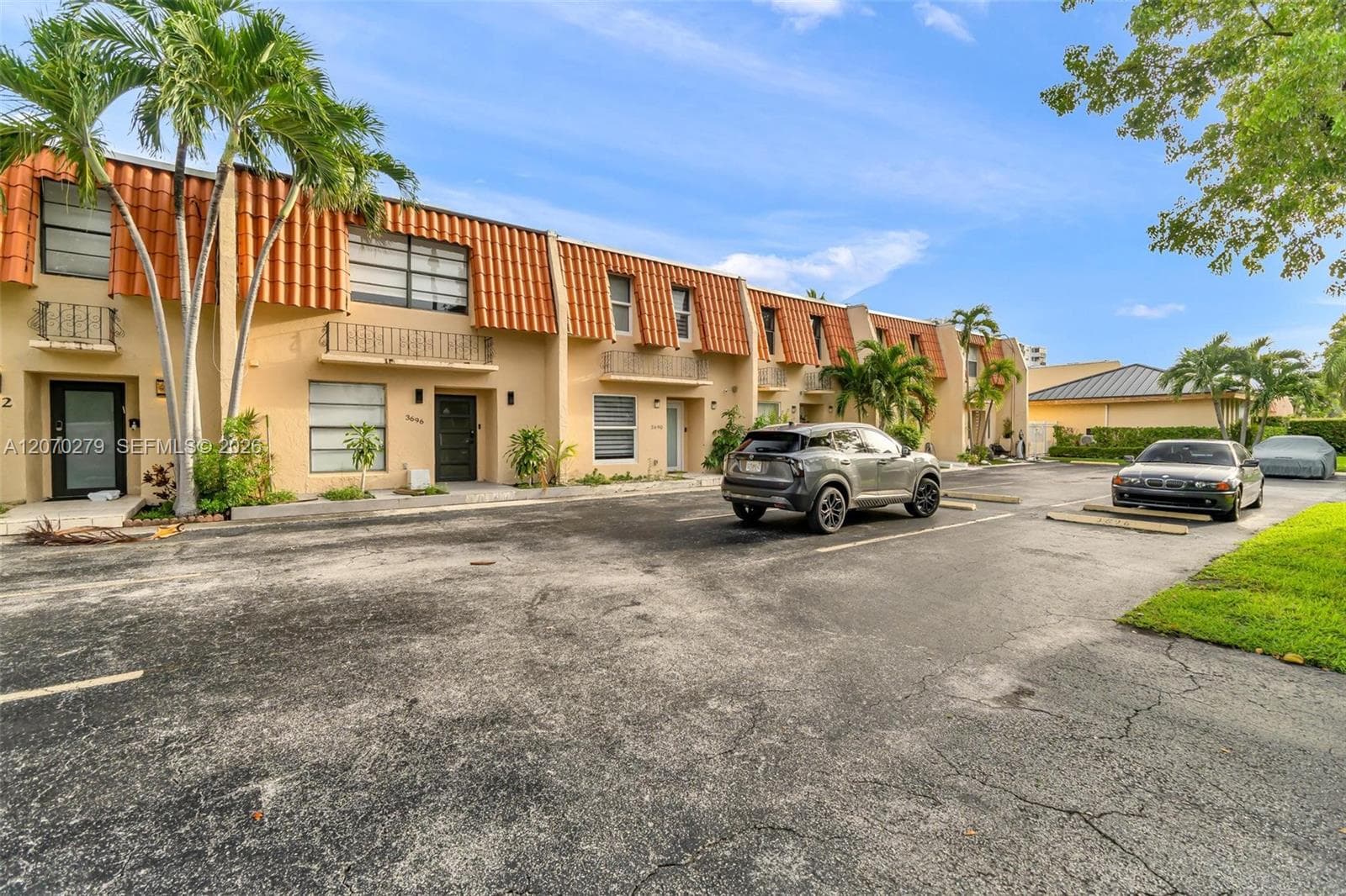 3690 NE 167th St # 34, North Miami Beach, FL 33160 photo 3
