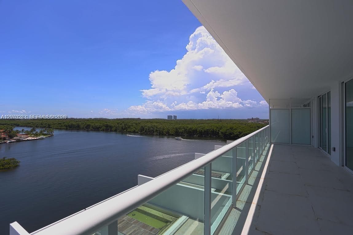 400 Sunny Isles Blvd # 806, Sunny Isles Beach, FL 33160