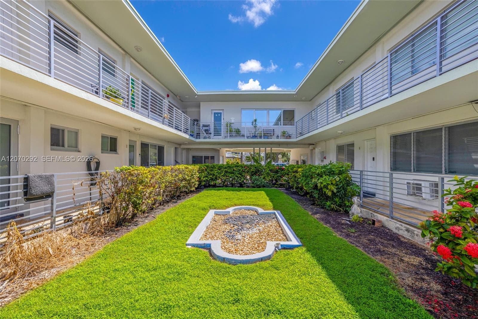 2250 Bay Dr # 7, Miami Beach, FL 33141 photo 5