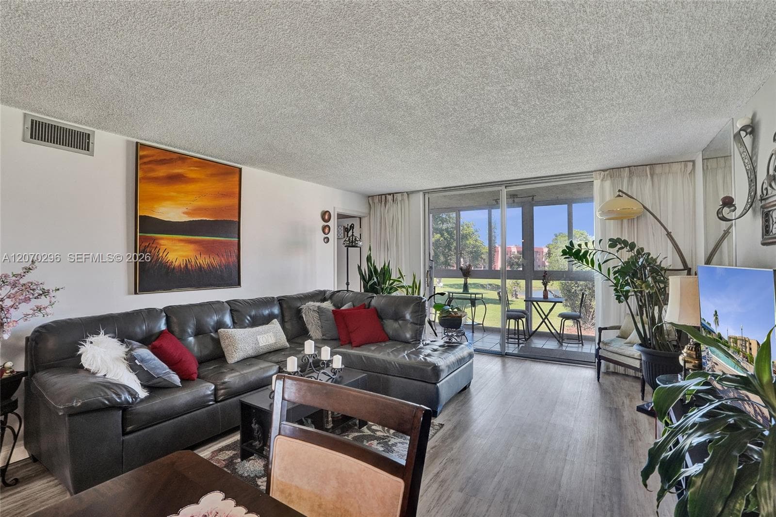 9461 Sunrise Lakes Blvd # 208, Sunrise, FL 33322 photo 2
