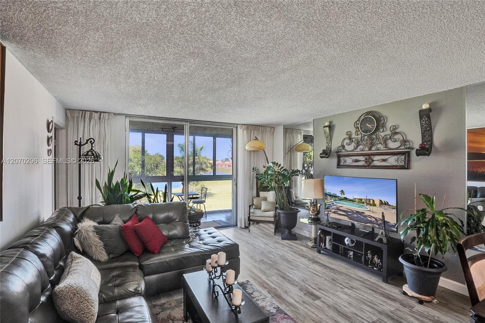 9461 Sunrise Lakes Blvd # 208, Sunrise, FL 33322 photo 3