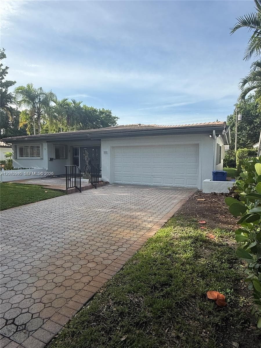 1532 Trillo Ave, Coral Gables, FL 33146 photo 2