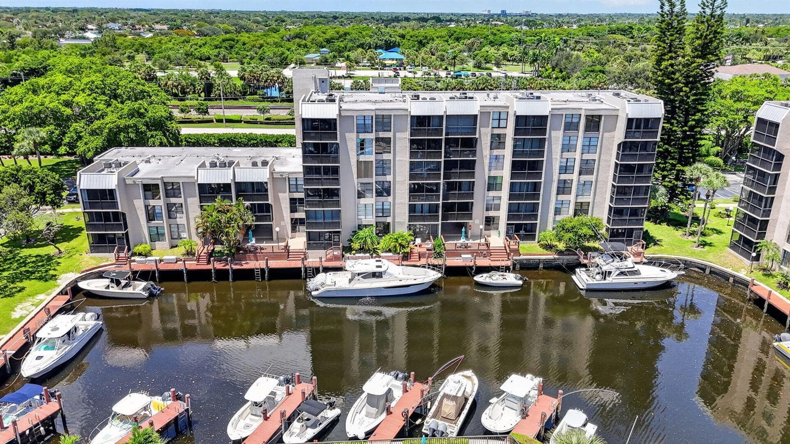 4 Royal Palm Way # 403, Boca Raton, FL 33432 photo 4