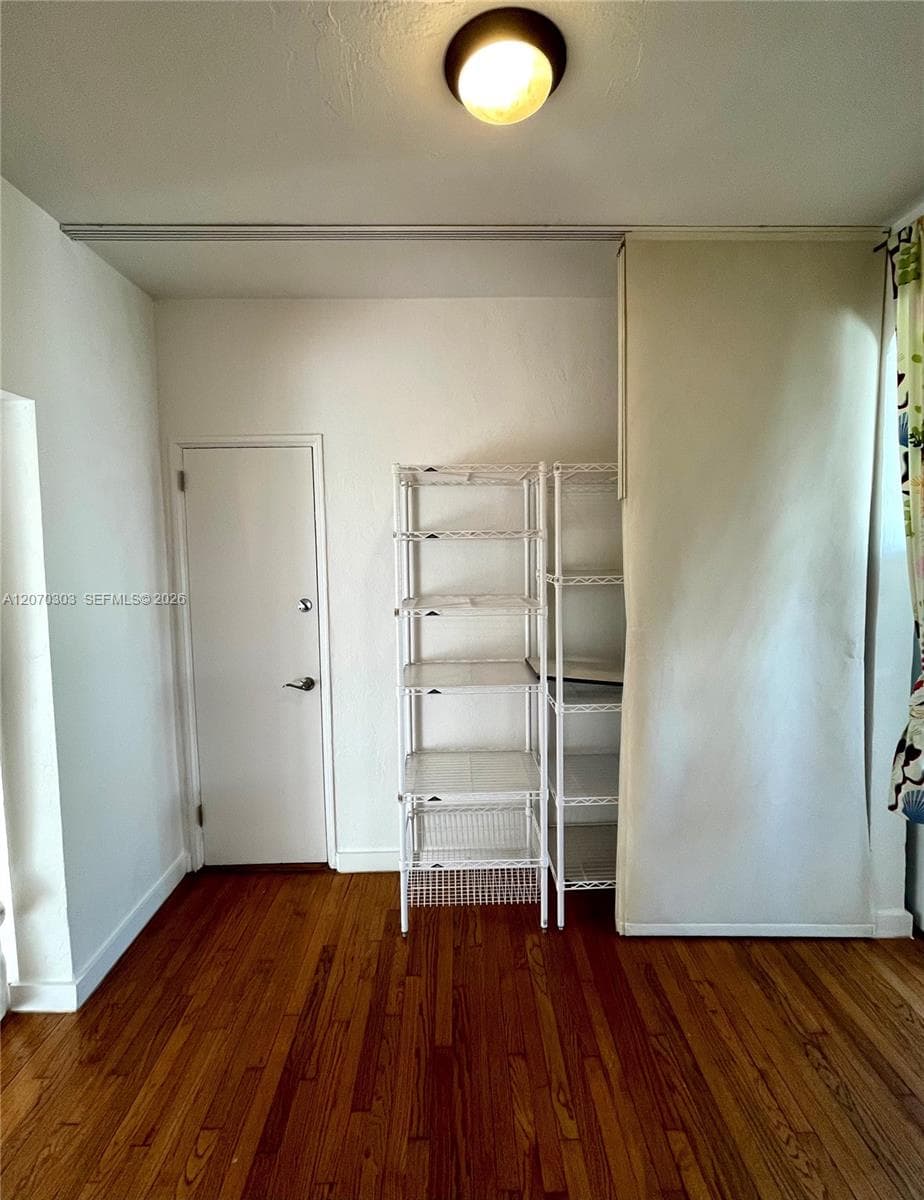 741 15th St # 12, Miami Beach, FL 33139 photo 5