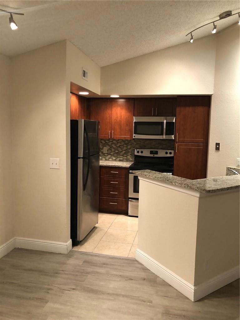 12400 Vista Isles Drive # 1421, Sunrise, FL 33325 photo 3