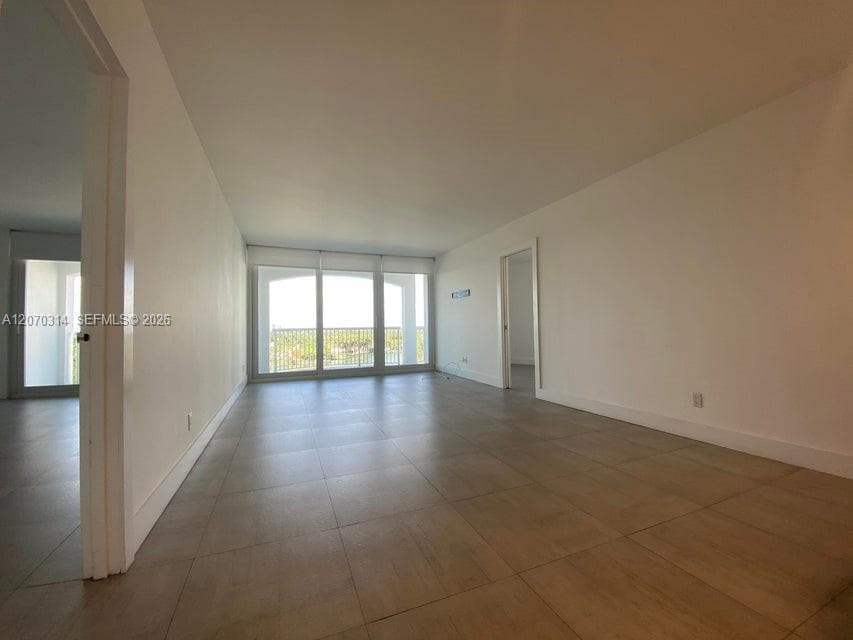 5401 Collins Ave # 620, Miami Beach, FL 33140 photo 5