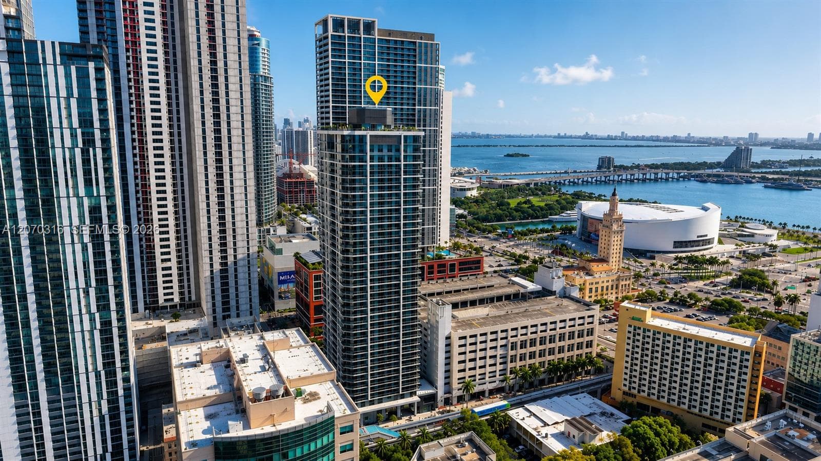 121 NE 5th St # 3713, Miami, FL 33132 photo 2