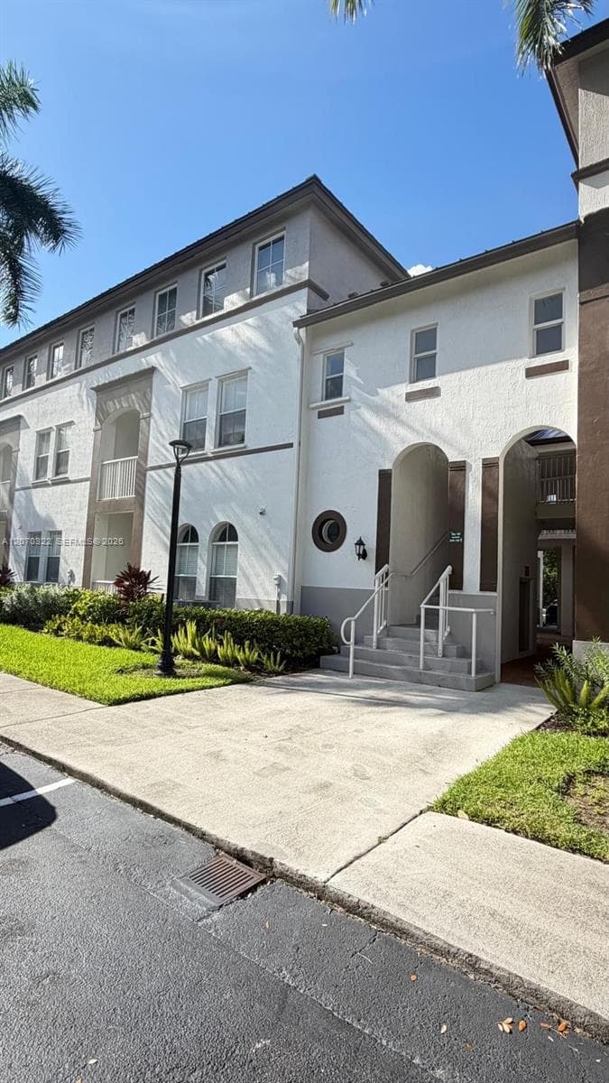 4435 SW 160th Ave # 210, Miramar, FL 33027 photo 3