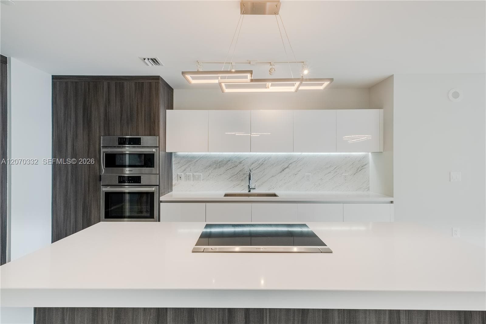 851 NE 1st Ave # 3911, Miami, FL 33132 photo 3