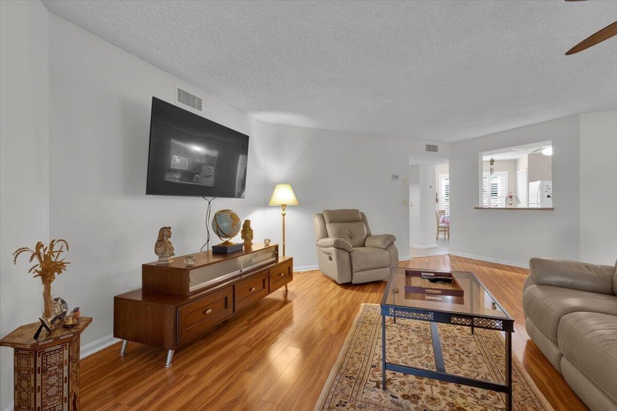 6050 SE Martinique Drive # 102, Stuart, FL 34997 photo 4