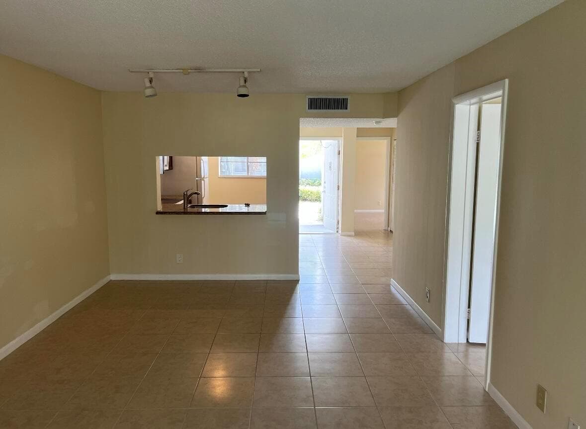 1256 S Military Trail # 911, Deerfield Beach, FL 33442 photo 2