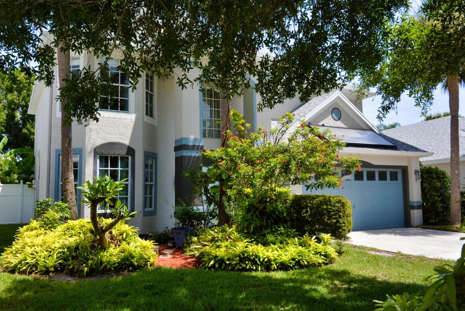 900 NW Waterlily Place, Jensen Beach, FL 34957 photo 2