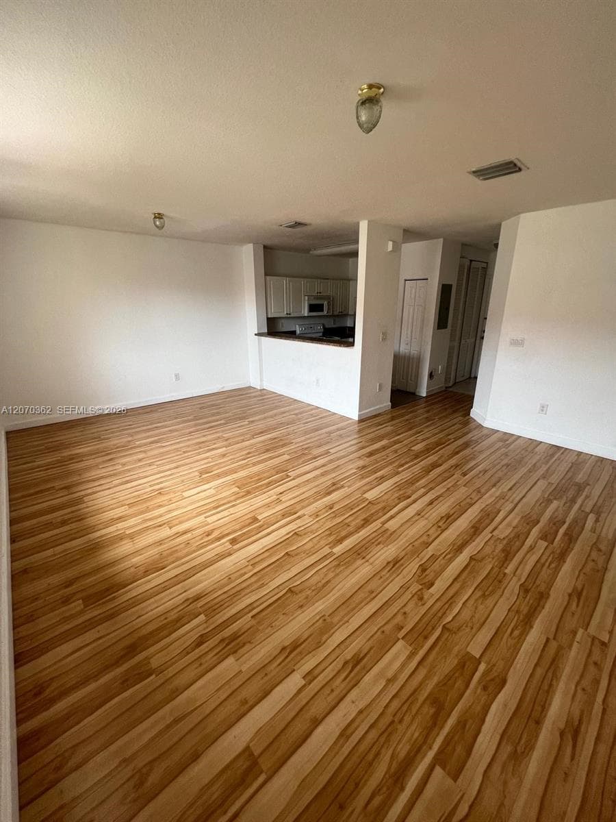 1420 NE 33rd Ave # 201-15, Homestead, FL 33033 photo 3