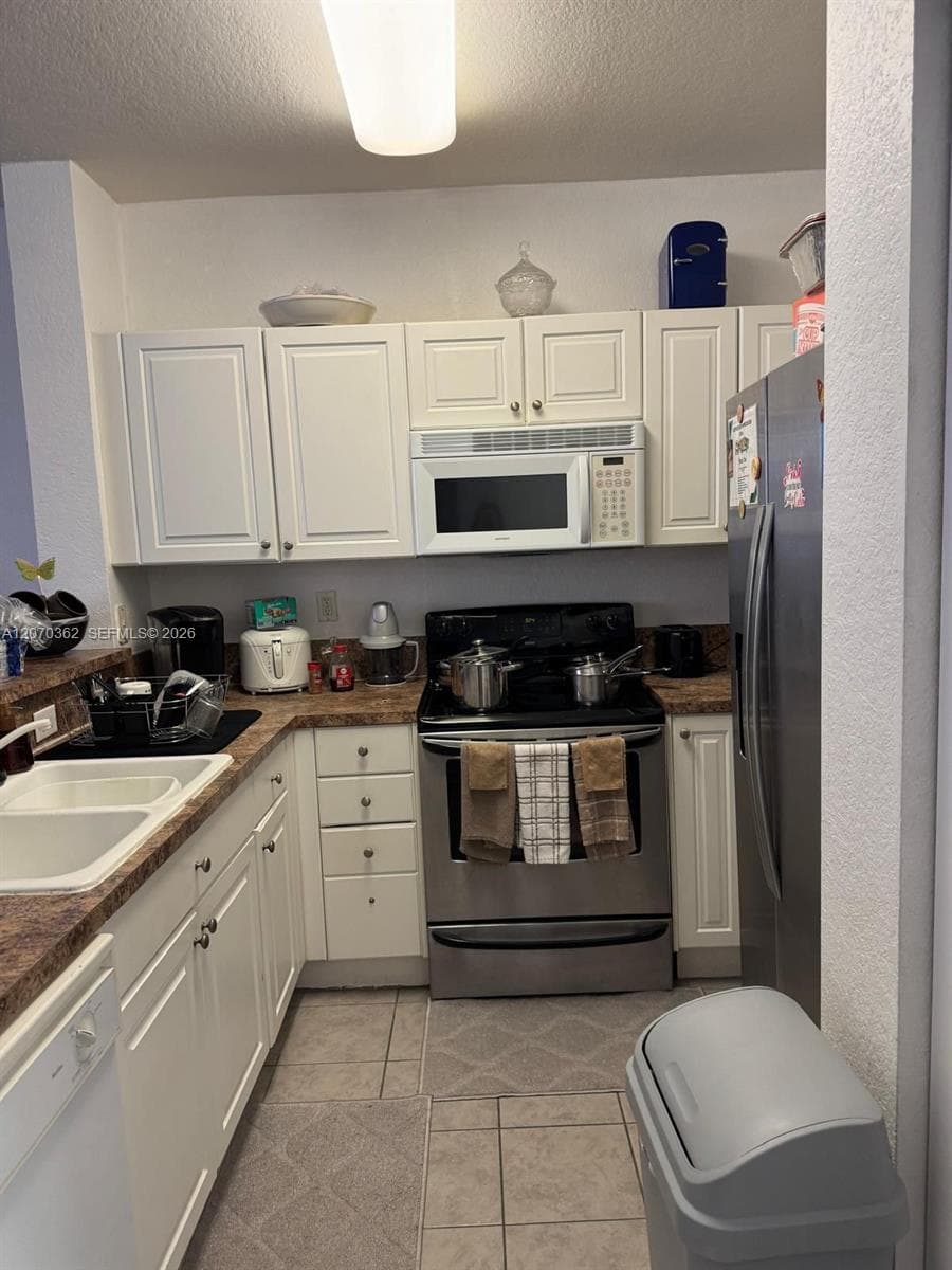 1420 NE 33rd Ave # 201-15, Homestead, FL 33033 photo 5