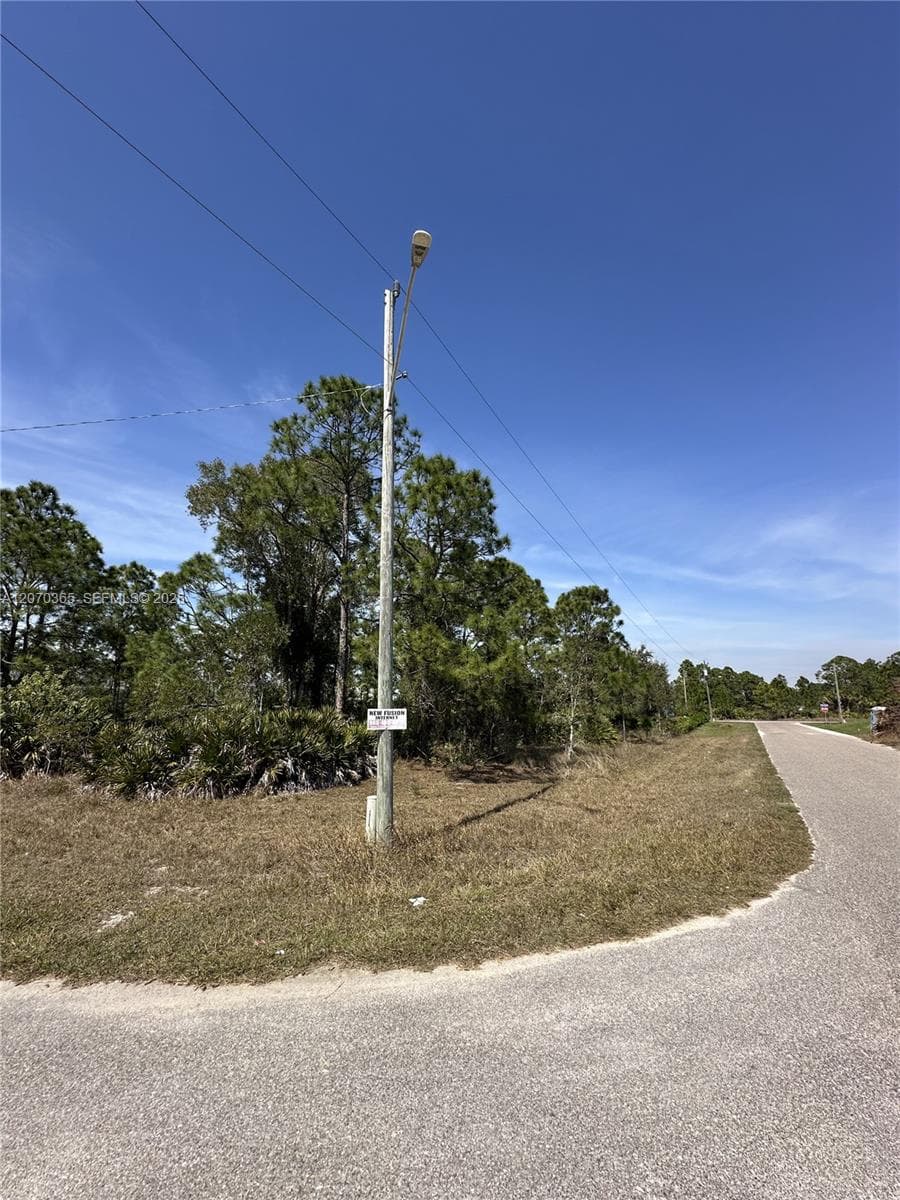 2900 33rd St W, Lehigh Acres, FL 33971 photo 2