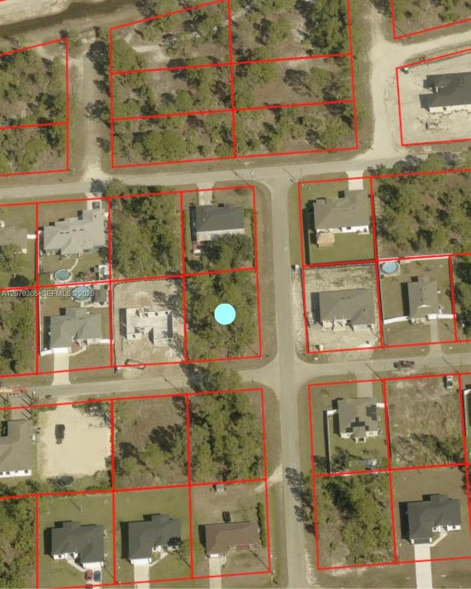 2900 33rd St W, Lehigh Acres, FL 33971