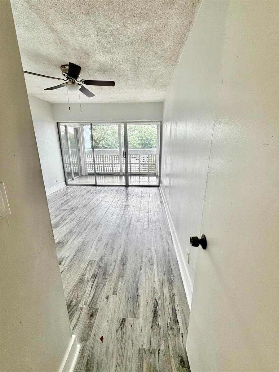 3301 SPANISH MOSS Terrace # 303, Lauderhill, FL 33319 photo 4