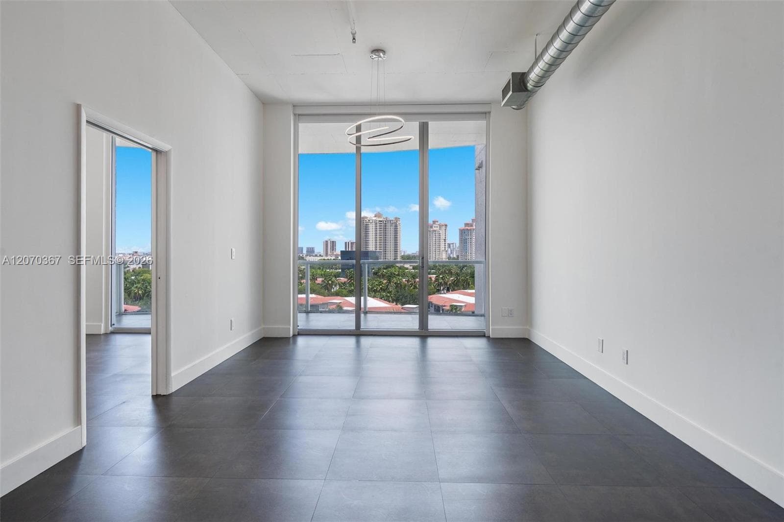 3029 NE 188th St # 818, Aventura, FL 33180 photo 4
